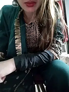 Živý XXX chat Noor_Darliing