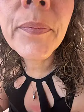 XXX chat uživo modela Paty_chic