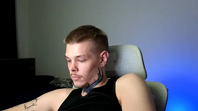DENIS_HEREのライブXXXチャット