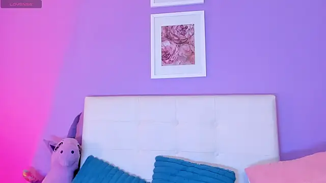 Živý XXX chat Charlotte11-11