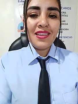 MAYE__13's Live XXX Chat