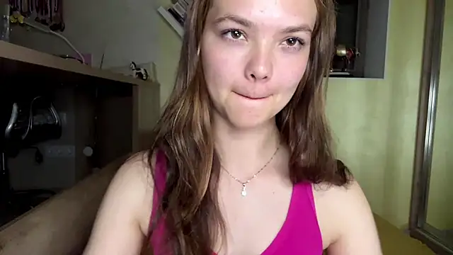 AvrilGillig: онлайн-секс-чат