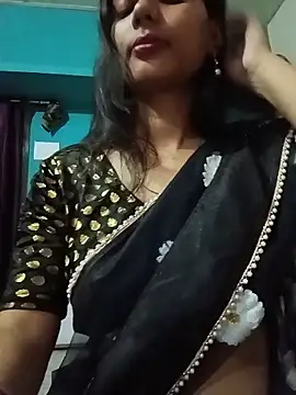 neha8824 Adlı Modelin Canlı XXX Sohbeti