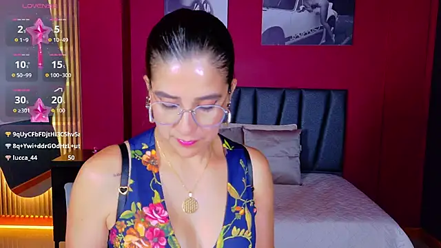 Sunny_River's Live XXX Chat