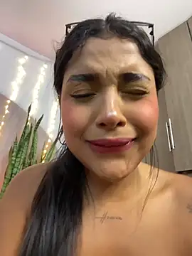 Mariangel_11's Live XXX Chat