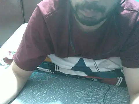 Precumboner ওয়েবক্যাম শো
