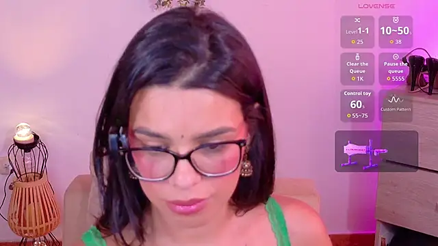 anandacute2n Live XXX chat