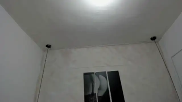 dakota_roussee Chat XXX in diretta
