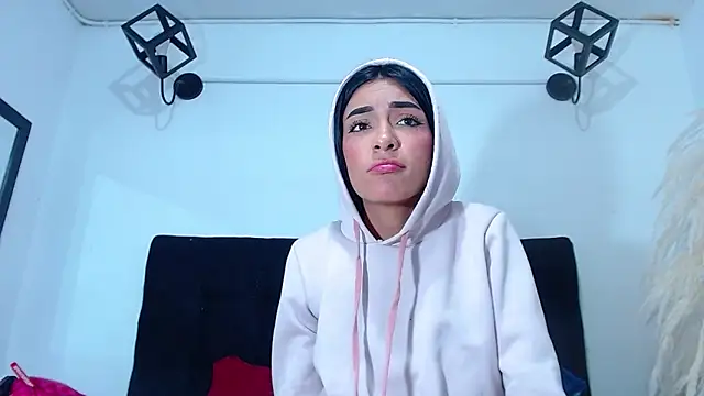 srta_luciana Chat XXX in diretta