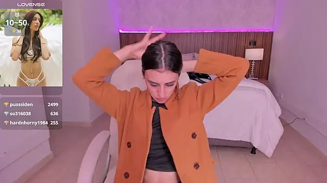 Czat XXX na żywo – karlaa_james