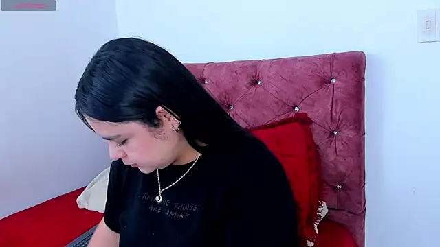 Chat XXX en directo de skyhotgirll