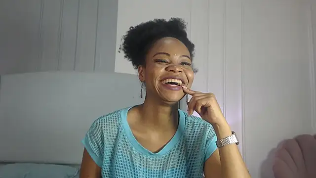 ChantalGarner – Naživo XXX chat