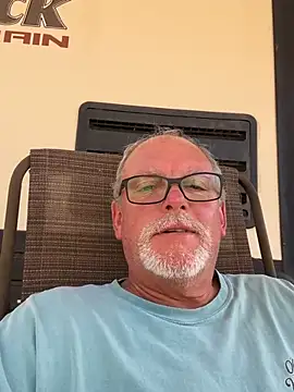 wildrocket02's Live XXX Chat