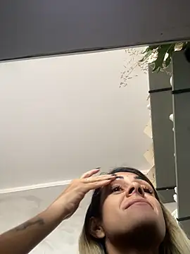 sabrinaneves' Live XXX Chat