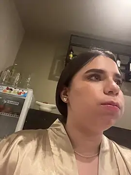 ThaniaJones' Live XXX Chat