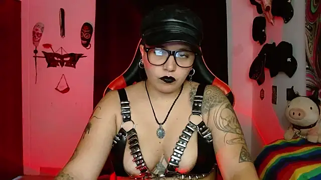 LilithSharon Live XXX Chat