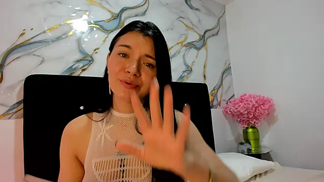 RoxanaBorns_'s Live XXX Chat