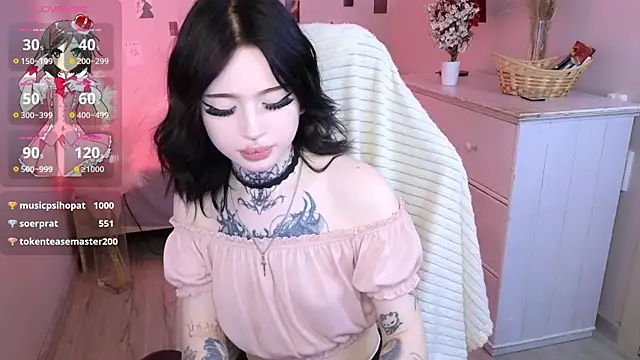 Emma_KirksのライブXXXチャット