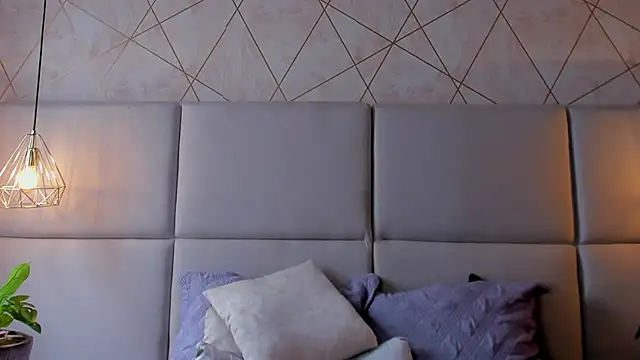 SamayRyann Adlı Modelin Canlı XXX Sohbeti