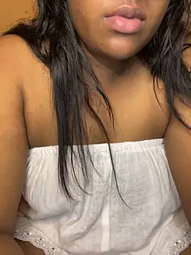 Nethmi156's Live XXX Chat