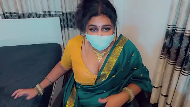 XXX chat uživo modela SonY_CaM