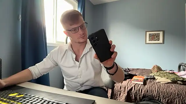 lustylyndon লাইভ XXX চ্যাট