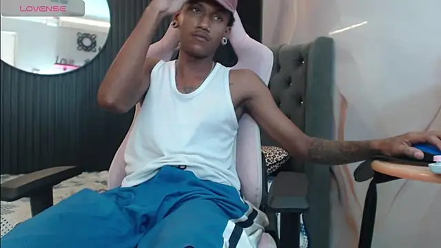 ManSant 라이브 XXX 채팅