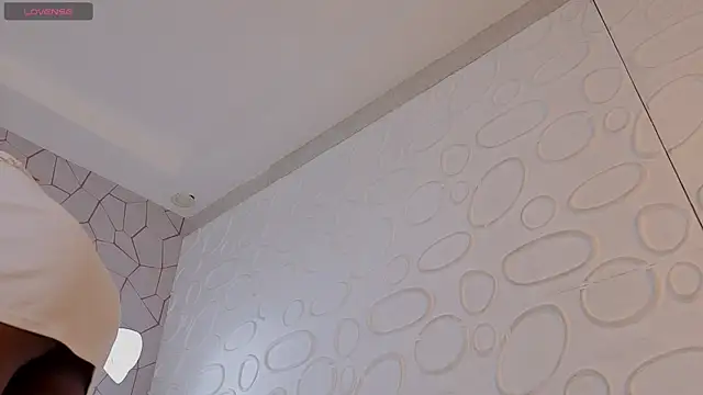 Shanelle__'s Live XXX Chat