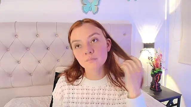 MiccaMadison's Live XXX Chat
