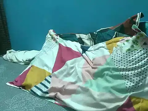 PrecumbonerのライブXXXチャット