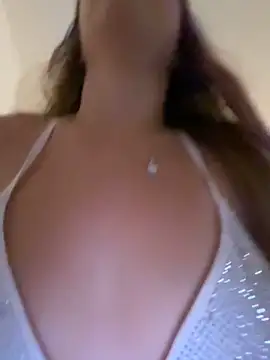 TheCinderella Adlı Modelin Canlı XXX Sohbeti
