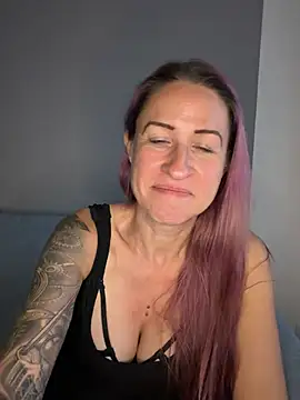 GermanMilfJasmin – Live XXX-chat