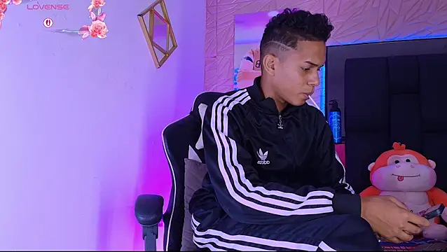 dilan_alfonzo – Live XXX-chat