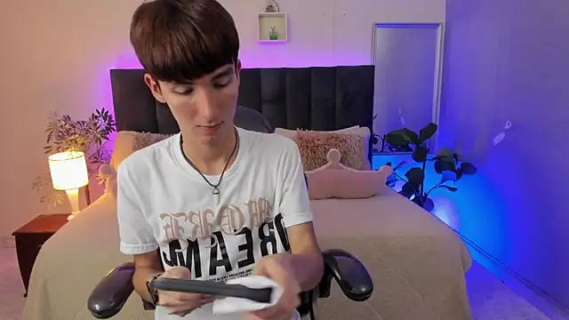 Czat XXX na żywo – Jake_evans