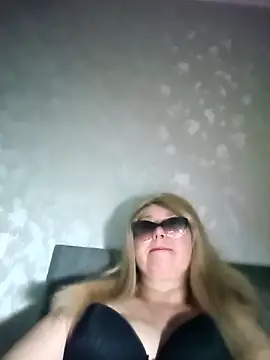 Vita72219's Live XXX Chat