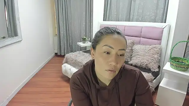 gaby_trent 即時 XXX 聊天
