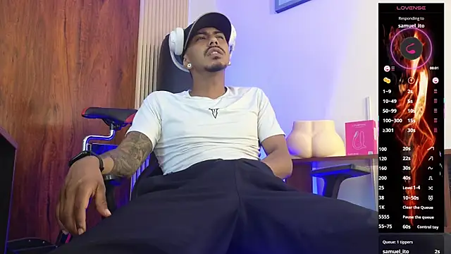 XXX chat uživo modela Latinmoster_boss