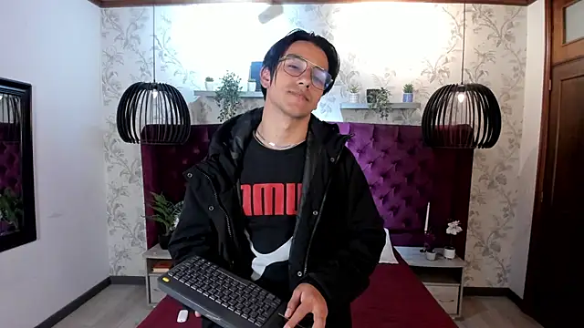 Andy_Joy_ XXX чат на живо