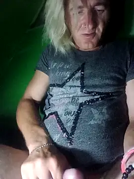 Renattoka Webcam show