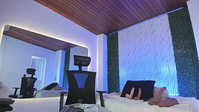 victoria_mooree's Live XXX Chat