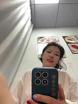 milkwine 现场XXX聊天