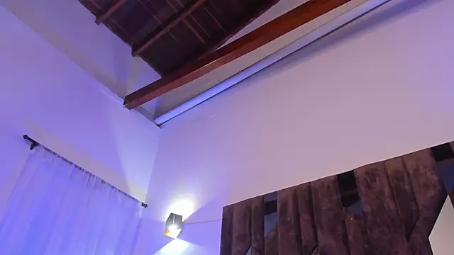 Онлайн чат XXX Justin_WhiteJS