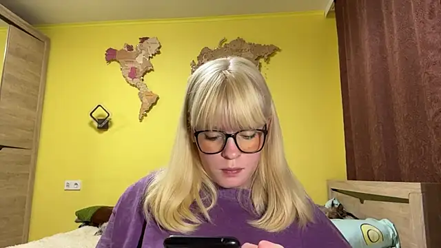 LeslyKellyn Live XXX chat