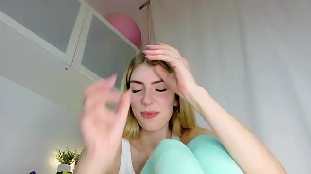 SoniaXOXO Chat XXX live