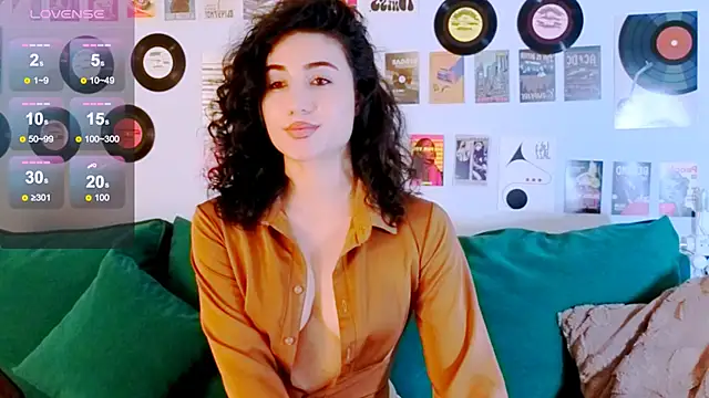 Maya_Rogerss' Live XXX Chat