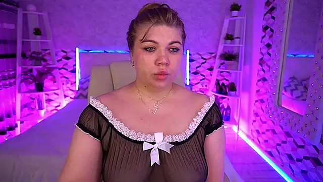 GabbieJay: онлайн-секс-чат