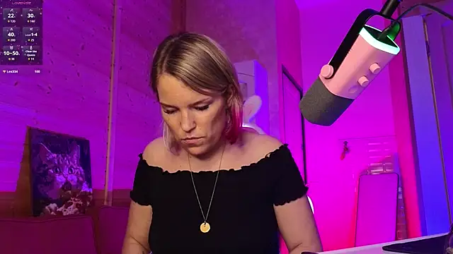 Czat XXX na żywo – Lady_Shine