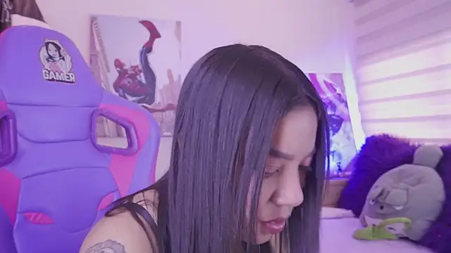 madelyn_rose_'s Live XXX Chat