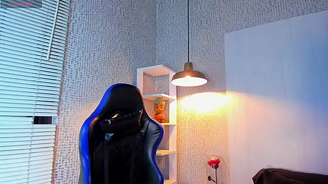 Онлайн чат XXX mxli_divine_