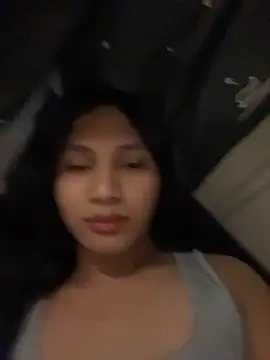 แชท XXX สดของ slutty_aki